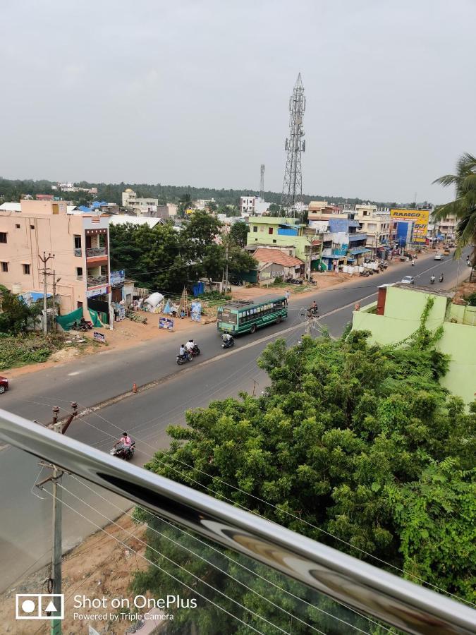 Hotel White Pearl Residency Puducherry Exterior foto