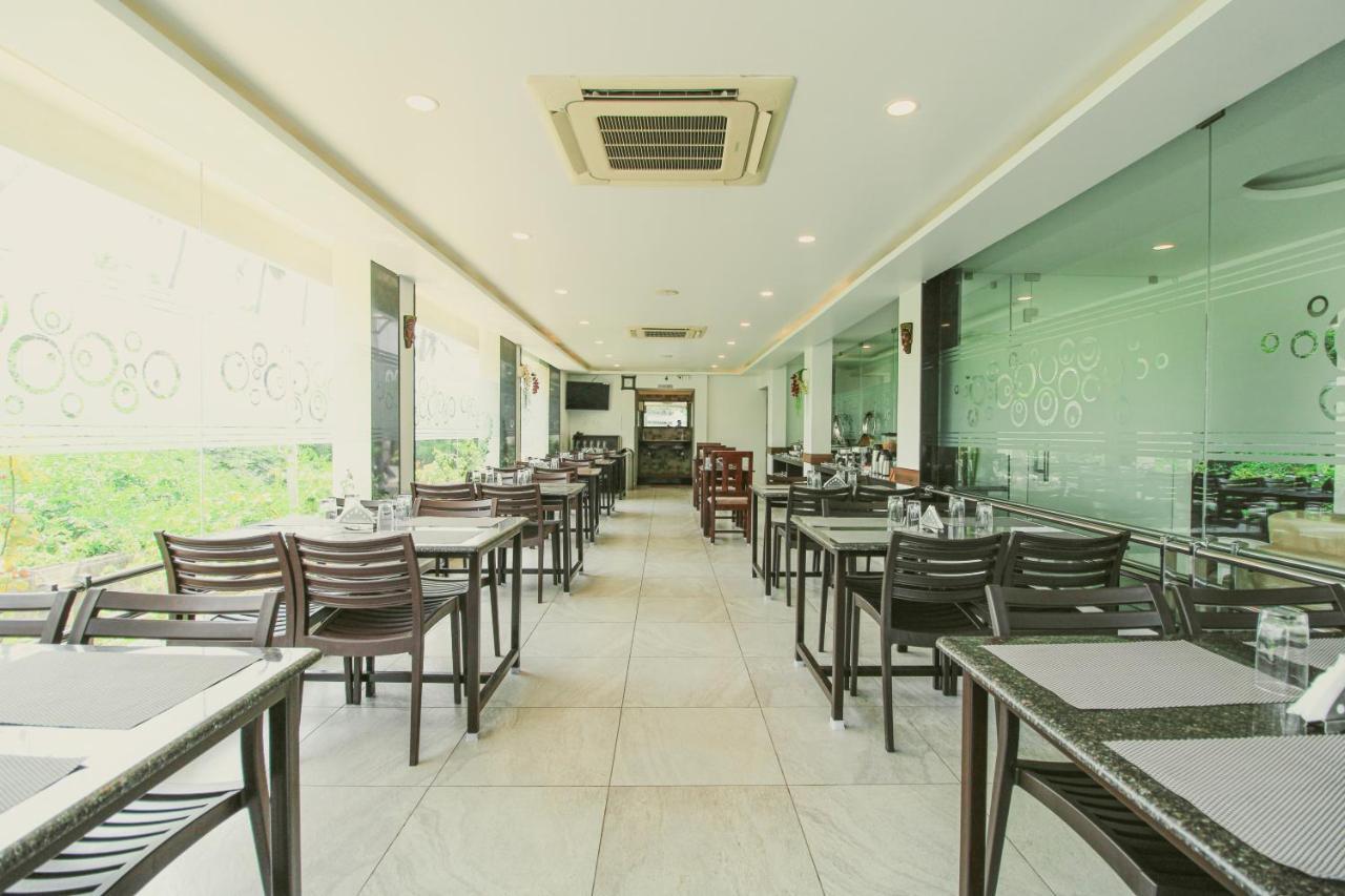 Hotel White Pearl Residency Puducherry Exterior foto