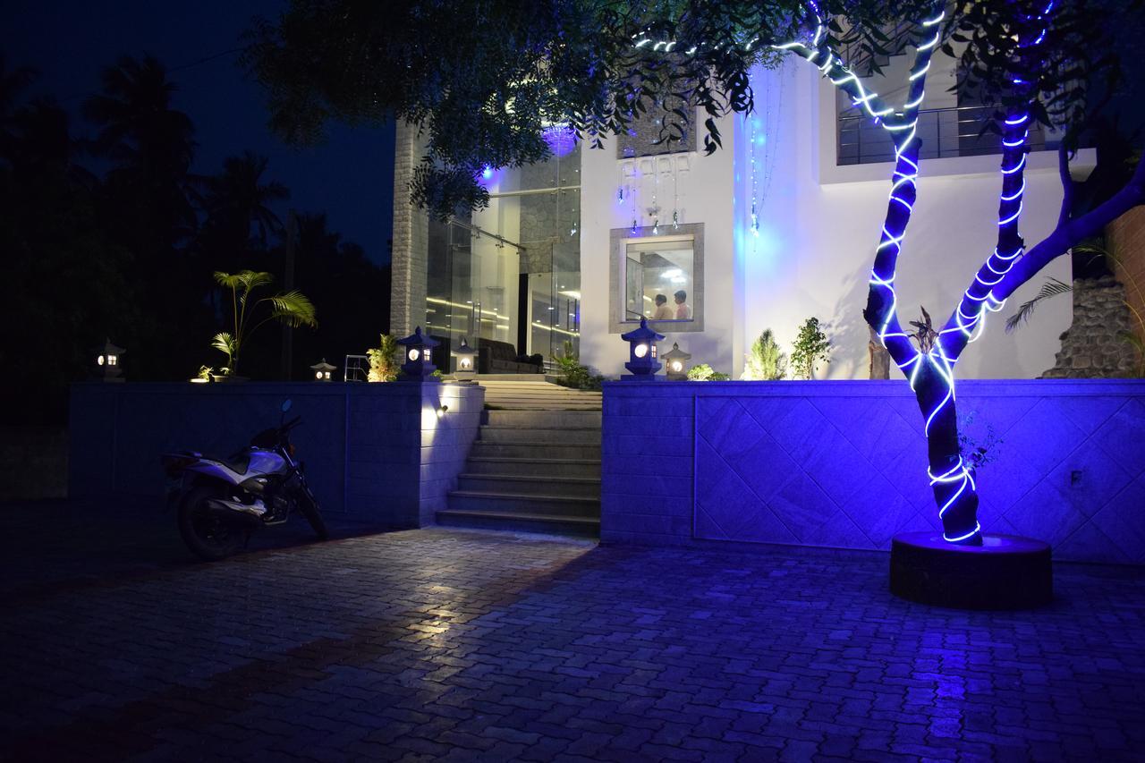 Hotel White Pearl Residency Puducherry Exterior foto