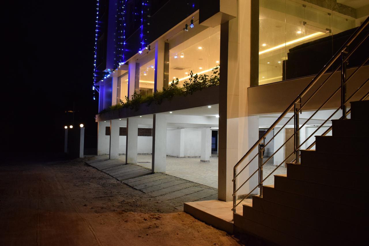 Hotel White Pearl Residency Puducherry Exterior foto