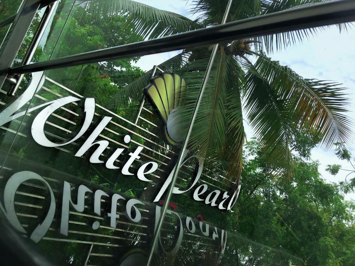 Hotel White Pearl Residency Puducherry Exterior foto